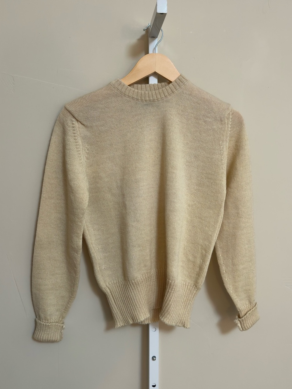 1980’s Vintage Lands’ End 100% Wool Crewneck Sweater Great Britain